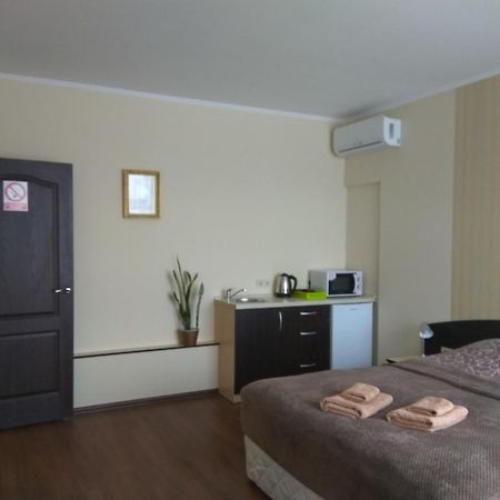 S&M Apartments - Zarichna Kiev Exterior foto